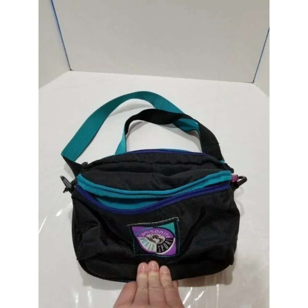 Vintage Samsonite World Sport Fanny Pack Vintage Samsonite World Sport Fanny Pac